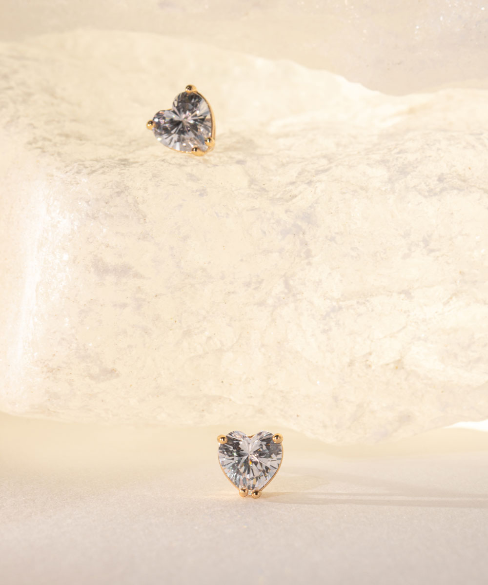 Aretes Corazón Zircón Rosé | acero inoxidable | baño de oro rosa 18k | Mellany Joyas